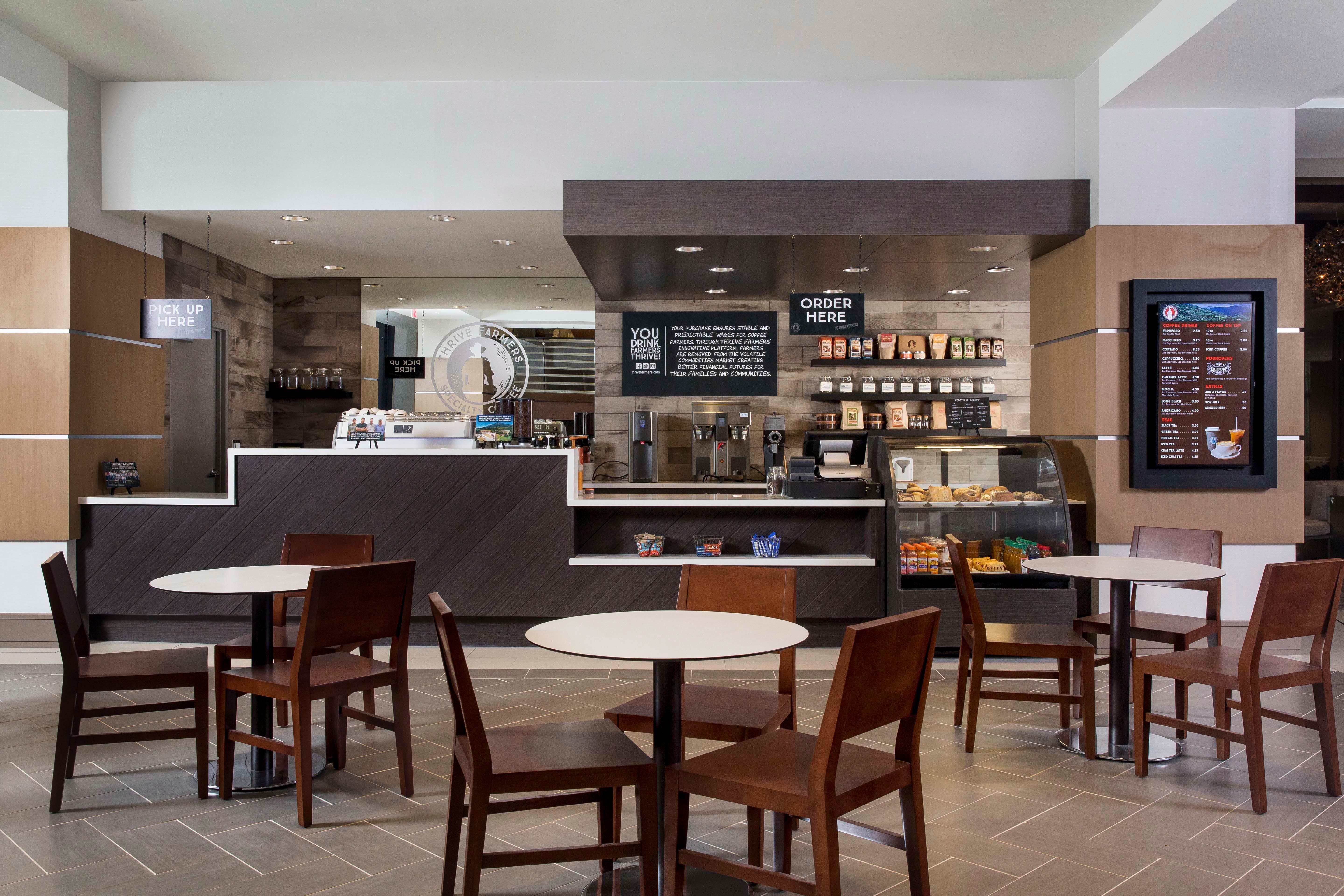Crowne Plaza Atlanta - Midtown By Ihg Hotel Exterior photo