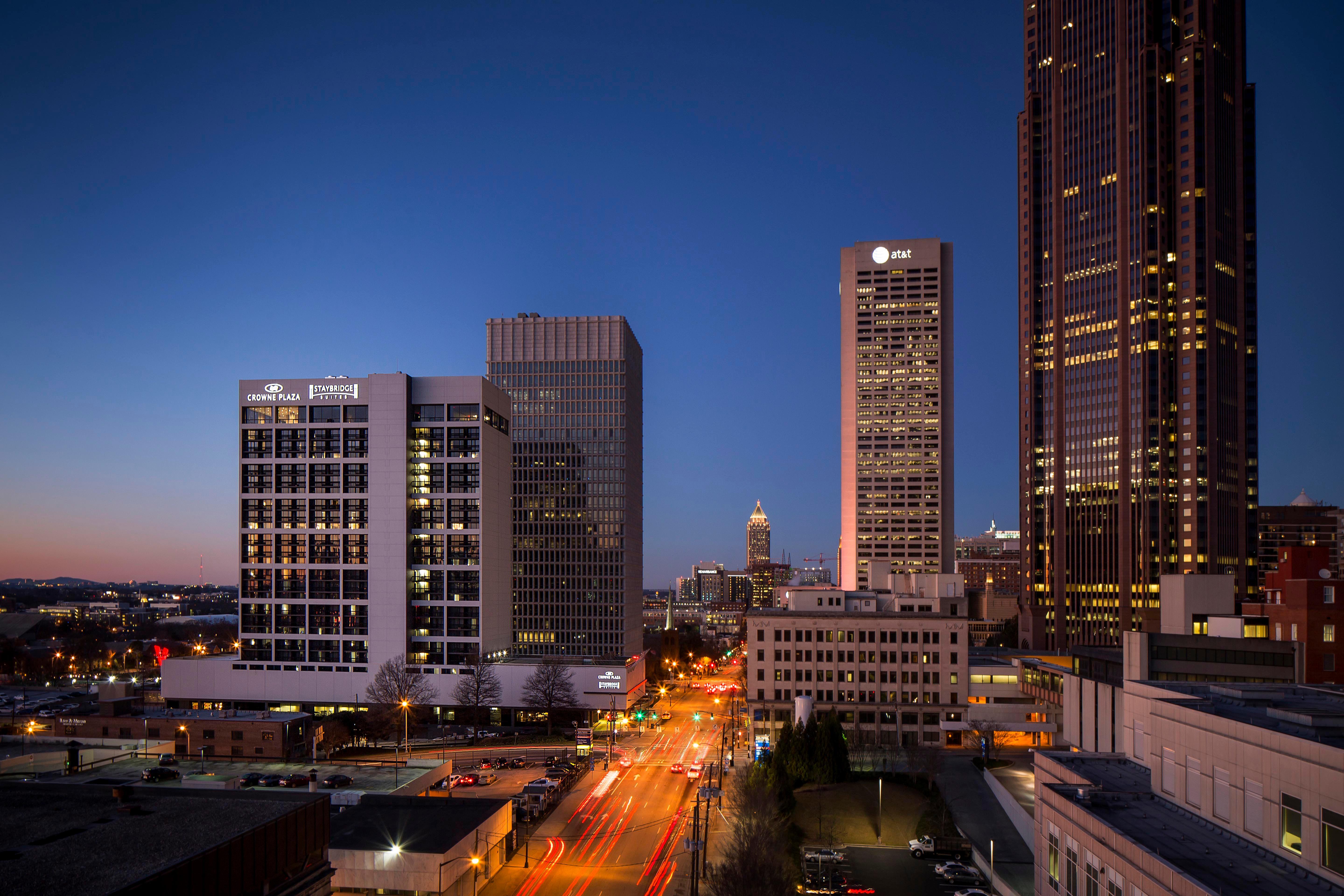 Crowne Plaza Atlanta - Midtown By Ihg Hotel Exterior photo