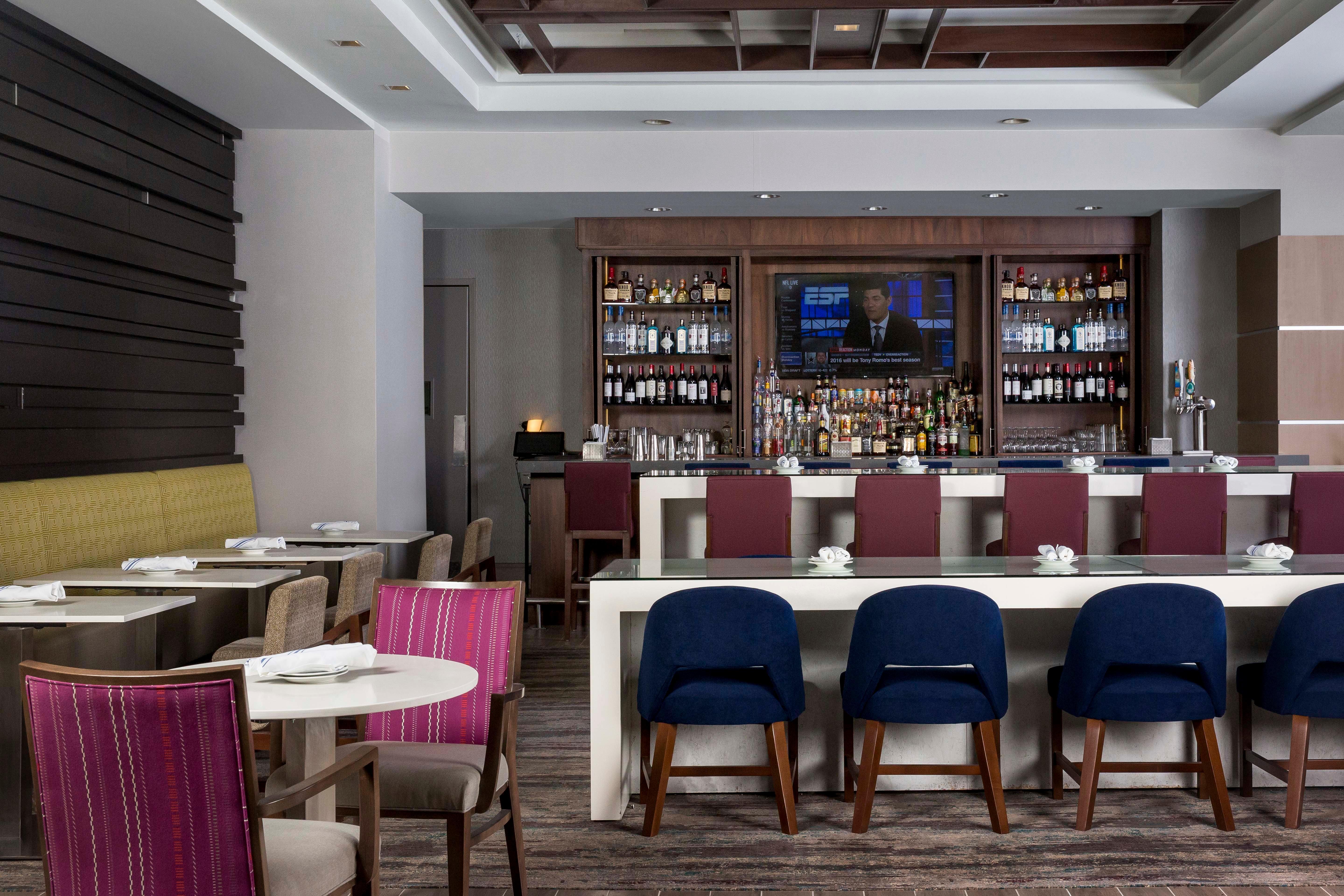 Crowne Plaza Atlanta - Midtown By Ihg Hotel Exterior photo